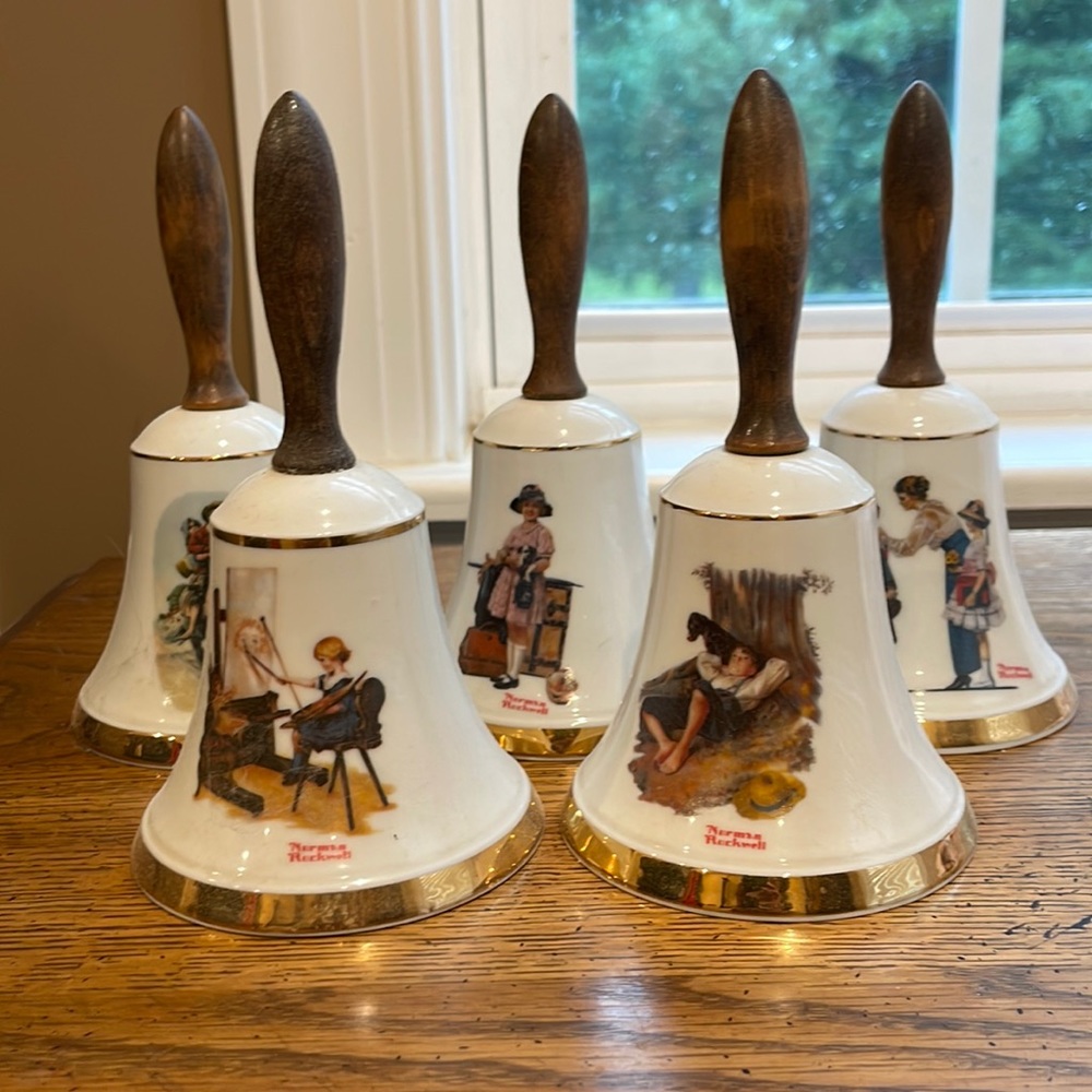 Norman Rockwell bells. Good condition.  Lot of 5 total